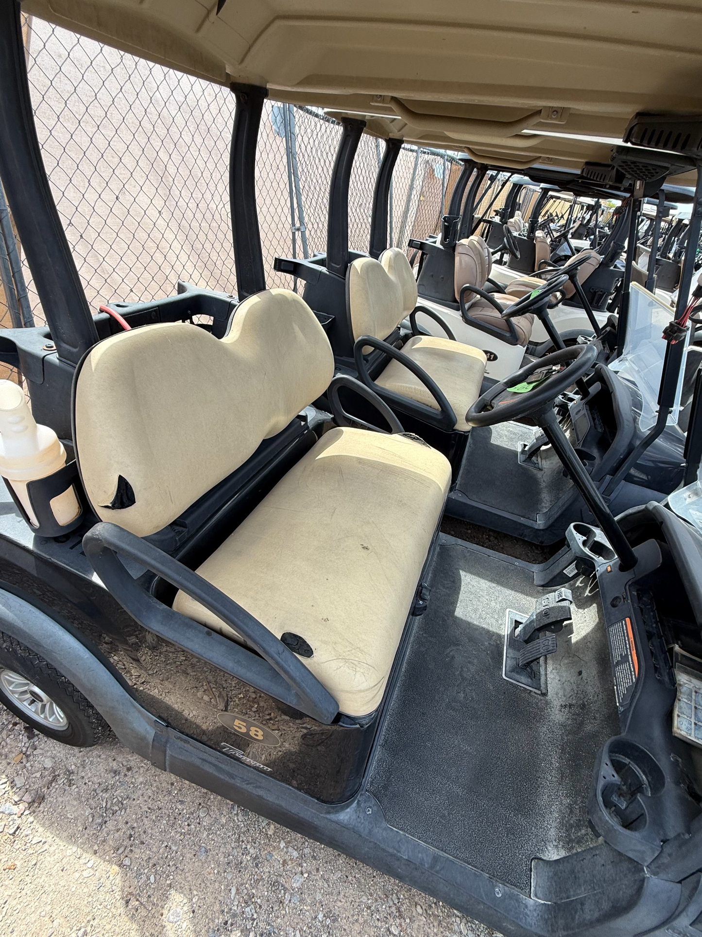 Club CarTempoElectricBlack