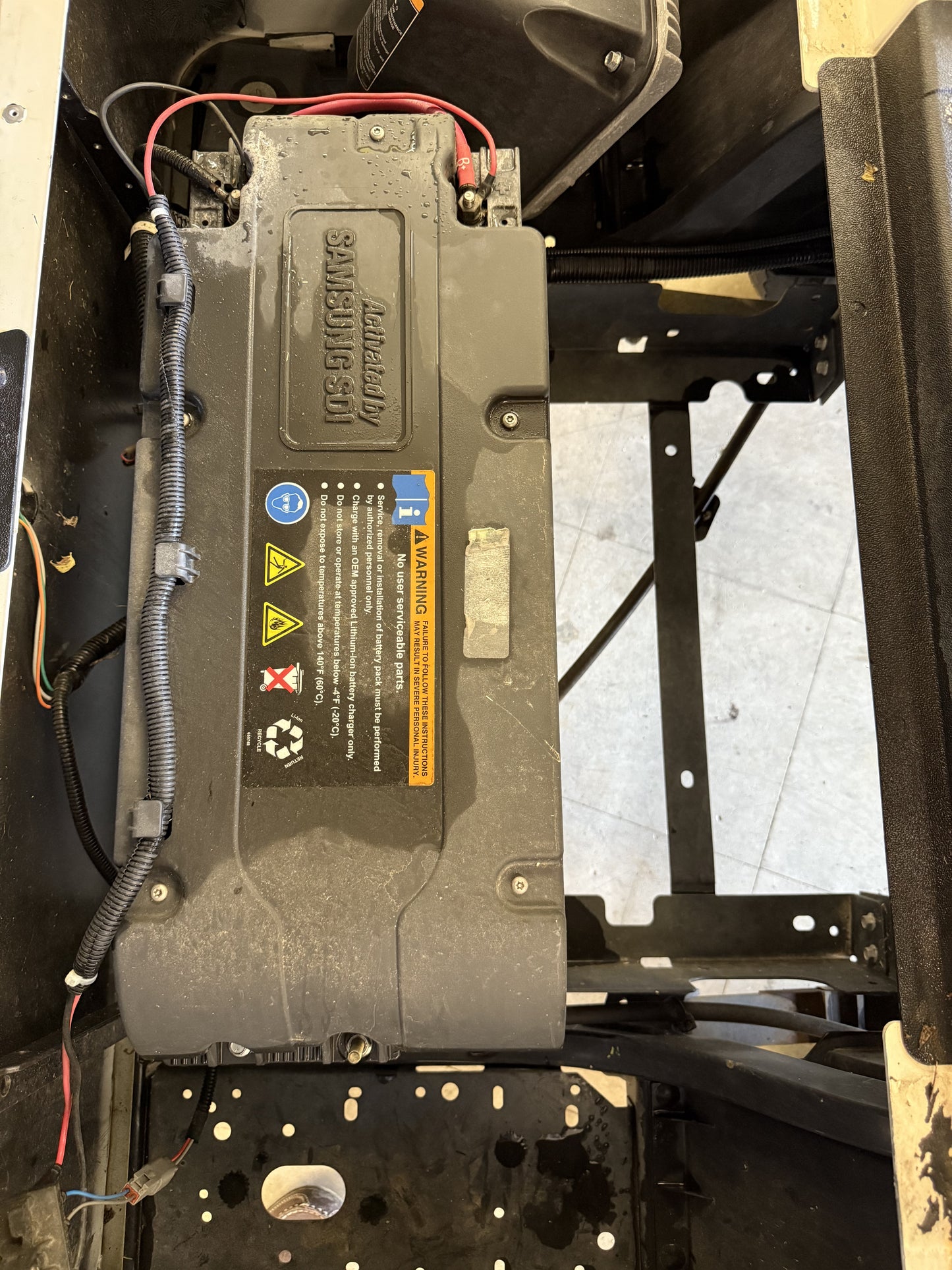 EZGOTXT EliteLithiumWhite