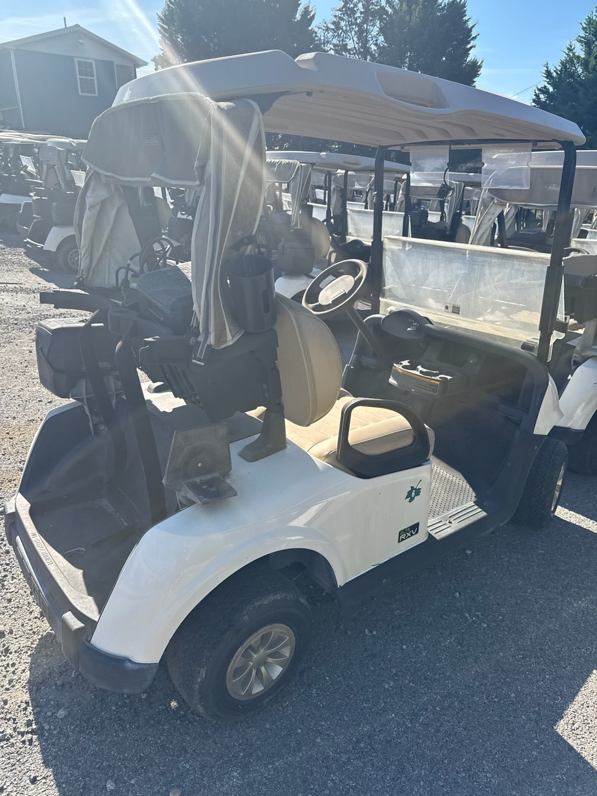 EZGORXV EliteLithiumWhite