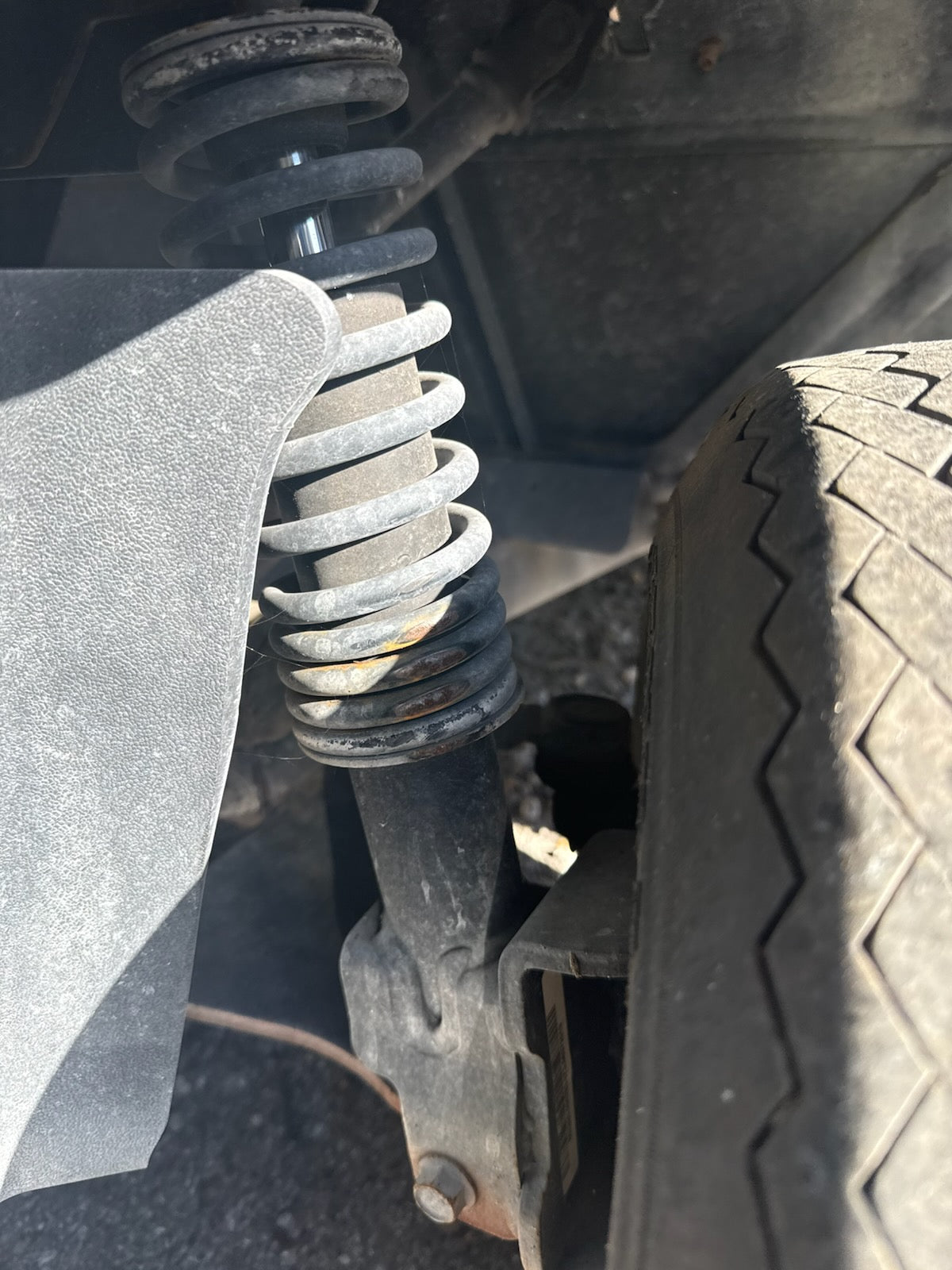 EZGORXV EliteLithiumWhite