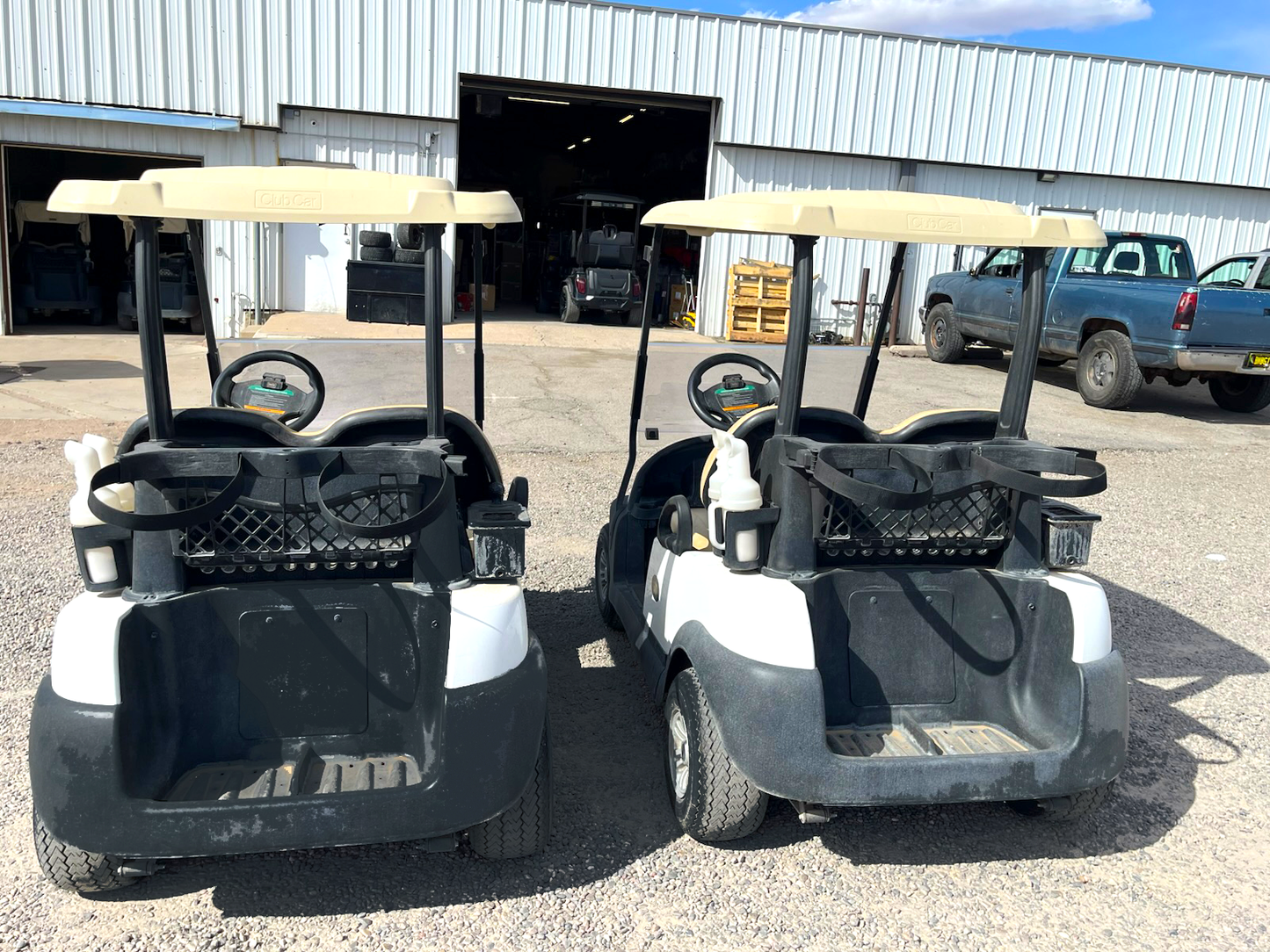 Club CarPrecedentElectricWhite