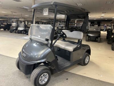 2022 EZGO RXV